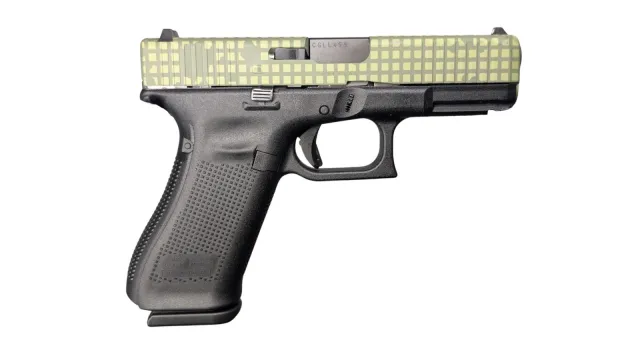 GLOCK 45 V DNC 9mm 4.00In 17rd Black/Green Slide FXD 3Mags - Glock - 9mm