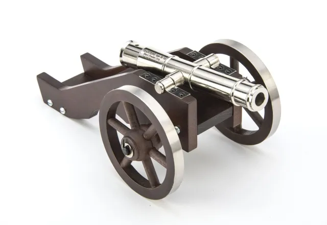Mini Yorktown Cannon - TRAD CN8031 - 4.5" Wheel - 5.5" Height - 3 lbs - .50 Caliber - Traditions Performance Firearms - .50 CALIBER