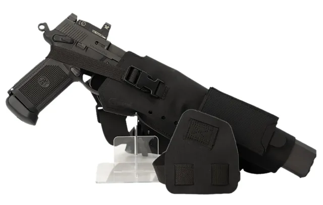 Cole-tac VWX101 Varmint Wrangler XL Pistol Holder Chest Black Right Hand - Cole-Tac
