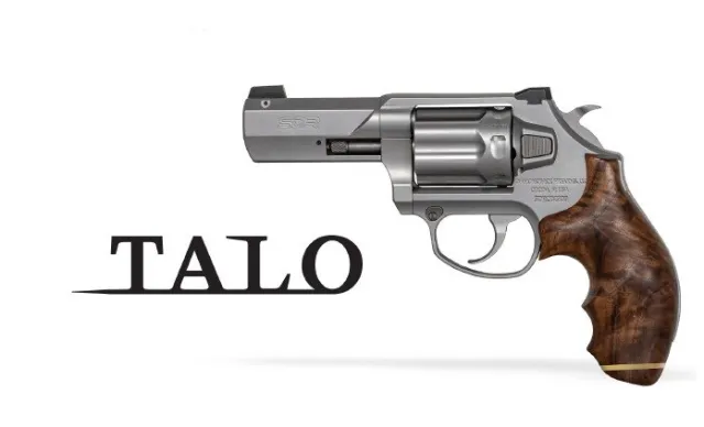 DIAMONDBACK SDR 9MM 3IN BARREL 6RD SS TRITIUM FRONT SIGHT HOGUE WALNUT GRIP DB0780P711