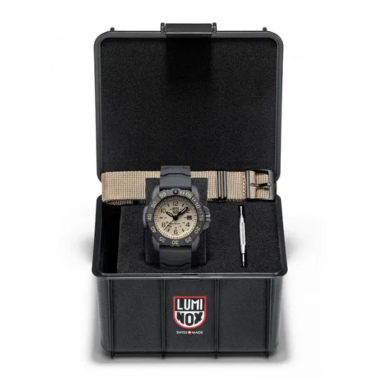 Luminox Navy SEAL Foundation Watch Set Swiss Quartz Carbonox - Luminox