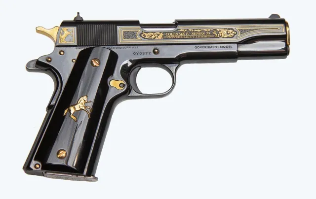 Colt 1911 Oscuro y Oro Talo 38 Super 5" Barrel Blued & Gold Limited Edition