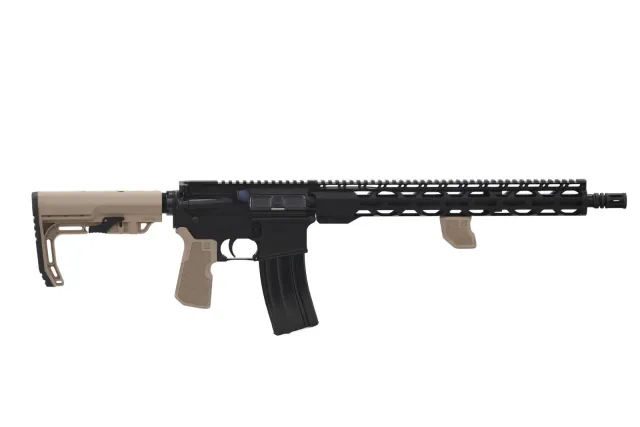 Radical Firearms FR16 5.56 NATO FR16-556SOC-15RPR-MFT