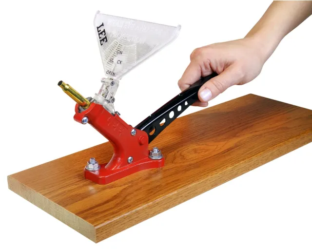 Lee Precision 90700 Auto Bench Prime Tool with Plastic Trays - Lee Precision