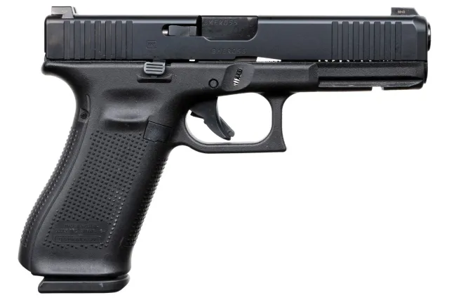 Glock 17 17 9mm Luger Used Agency Trade 17+1 4.490 Black Polymer