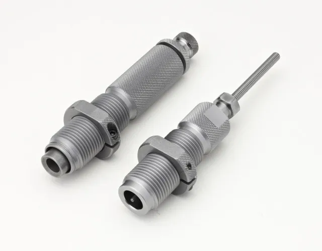 Hornady 546295 Custom Grade 2-Die Set 6mm Creedmoor Steel Series III - Hornady - 6MM CREEDMOOR