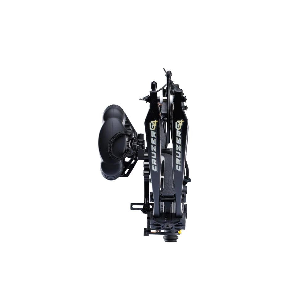 Bear Cruzer G4 AV54A21117R Bow Package Black 10-70 lbs RH 29" Axle-to-Axle - Escalade Sports DBA Bear Archery