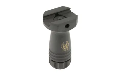 GG&G GGG-1543 Vertical Forend Grip, Picatinny, Short, AR-15, Black - View 2