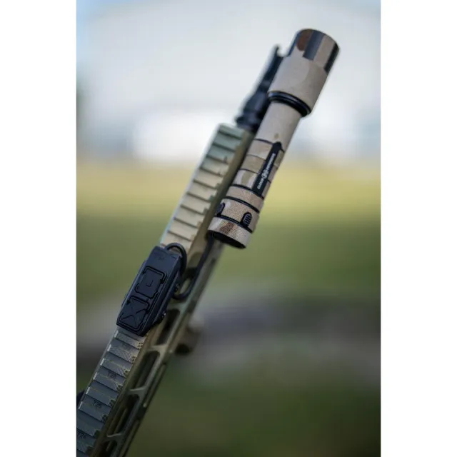 Cloud Defensive CD2310-A-BLK Rein Switch Dual Function Weapon Light - View 2
