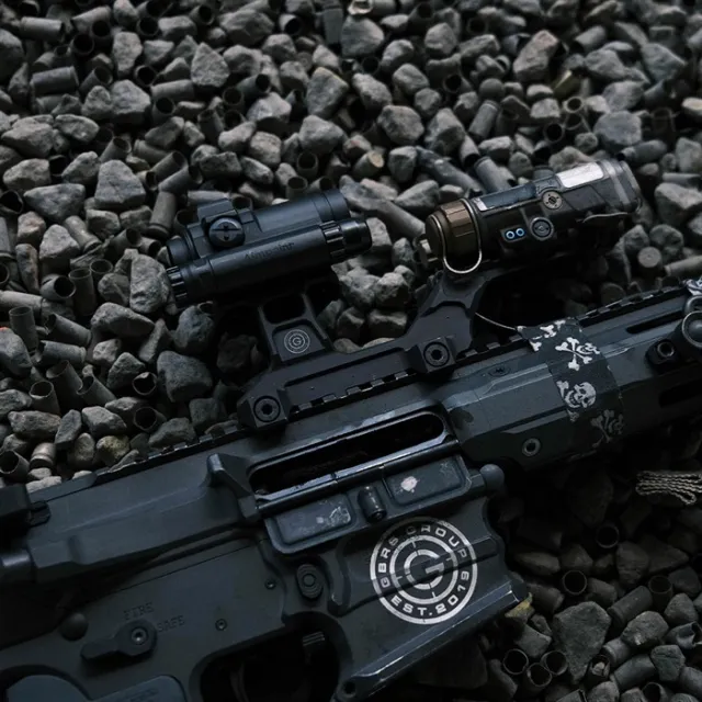 GBRS Group Hydra V2 Black AMPT Duty RDS Picatinny Mount - View 2