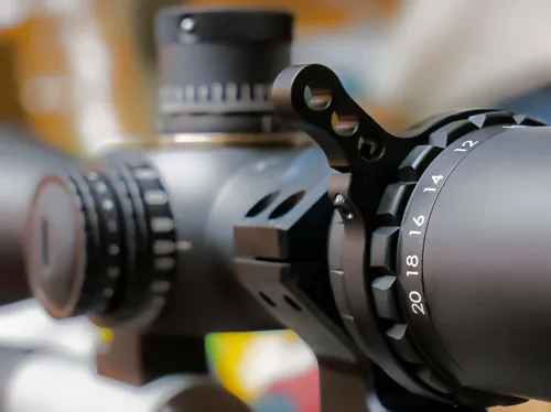 Huskemaw Optics 20SVUNI Switchview Black Blue Diamond Scopes - View 2