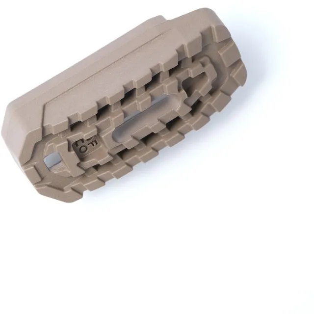 Die Free Co Dos Boot +2 Coyote Brown Magpul PMAG Gen M3 3 Pack - View 2