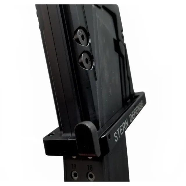 Stern Defense 001SDMAGAD9GLOCK9AND40 Mag-AD9 9mm/40 S&W Adapter Black - View 4