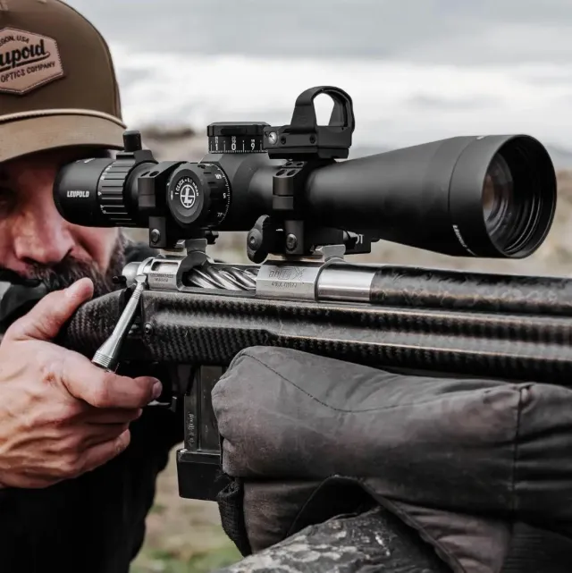 Leupold 183623 Mark 4HD 4.5-18x52 34mm SF FFP PR1-MOA Illuminated - View 2