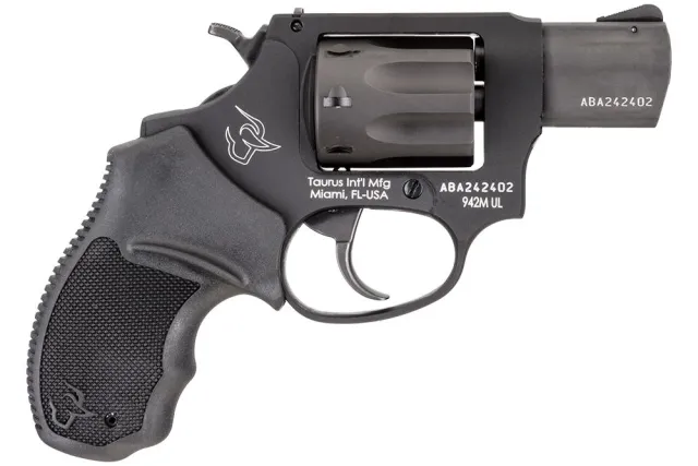 Taurus 942 Ultra-Lite 22 WMR 2942M021UL - View 2